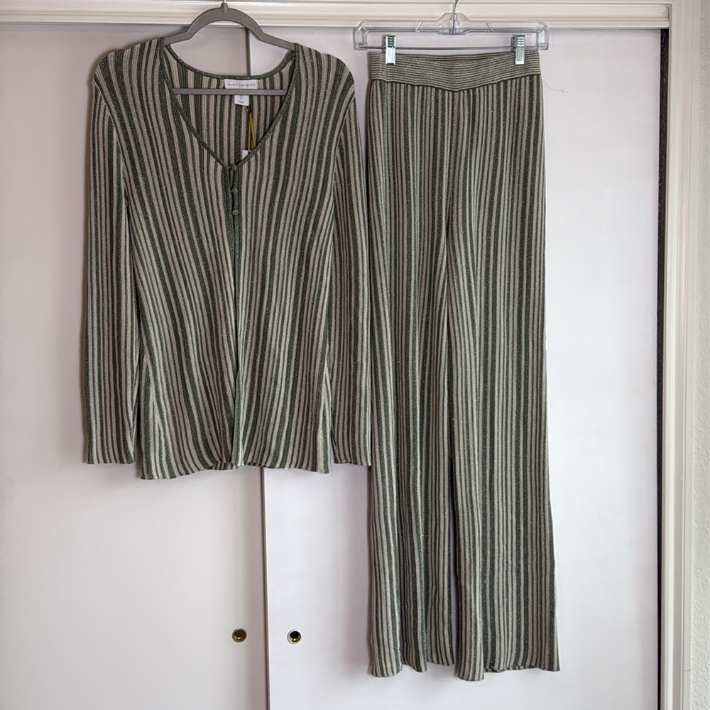 NWT House of Harlow 1960 Set - Small